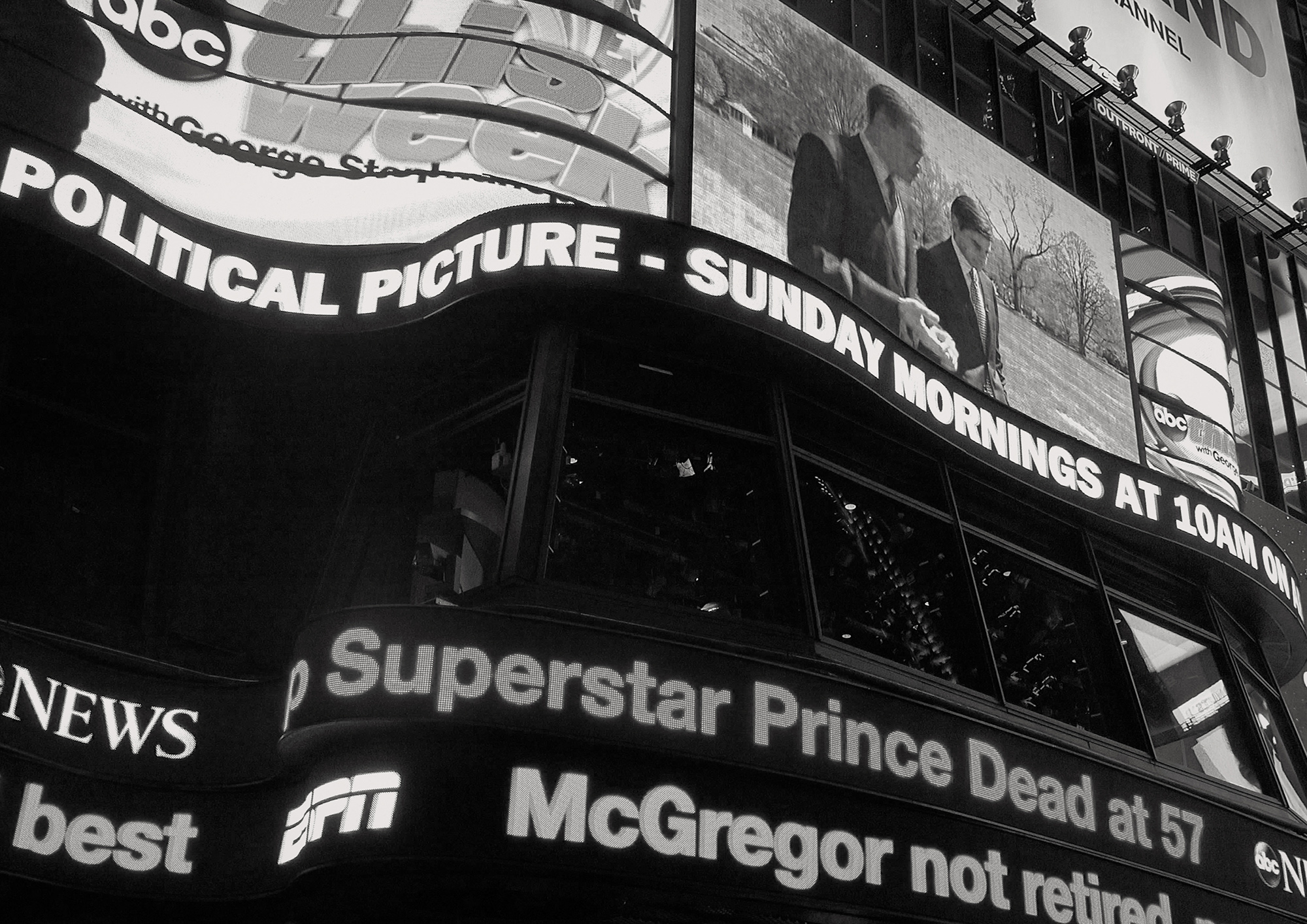 Christoph Radke, New York City, Manhattan, Times Square, 2016